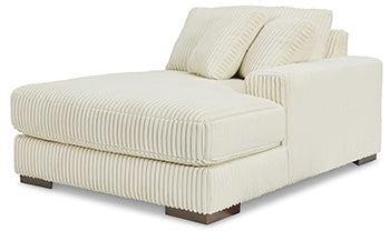 Lindyn Sectional with Chaise - Watson's 87 Furniture (Middlefield,OH)