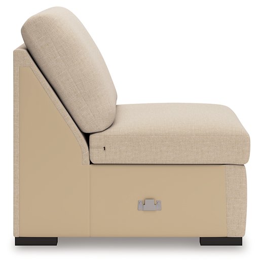 LadyMae Sectional with Chaise - Watson's 87 Furniture (Middlefield,OH)