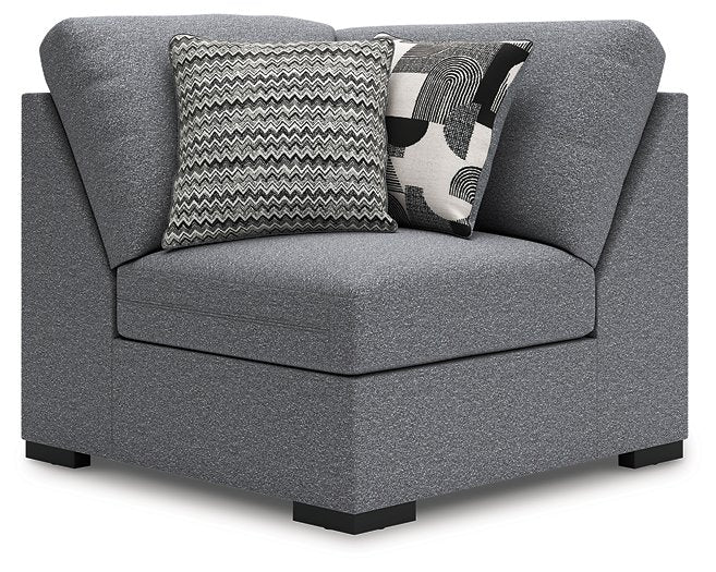 Bealton Sectional with Chaise - Watson's 87 Furniture (Middlefield,OH)