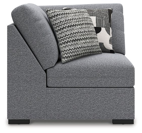 Bealton Sectional with Chaise - Watson's 87 Furniture (Middlefield,OH)