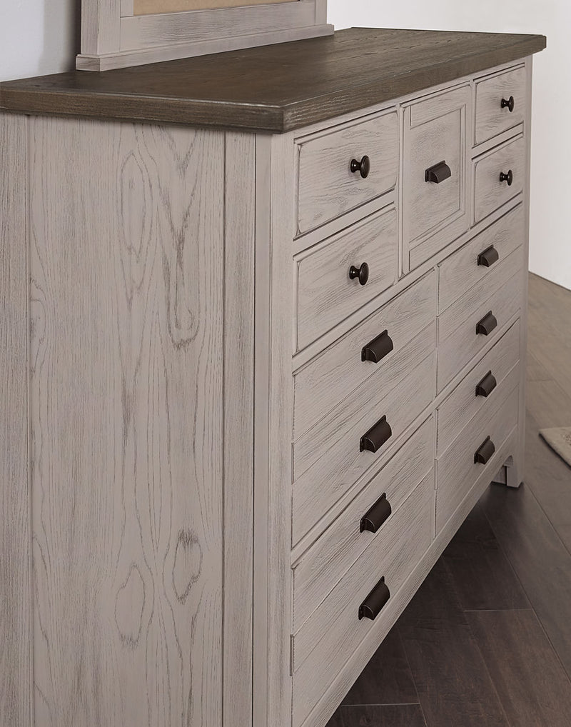 Vaughan-Bassett Bungalow 9 Drawer Master Dresser in Dover - Watson's 87 Furniture (Middlefield,OH)