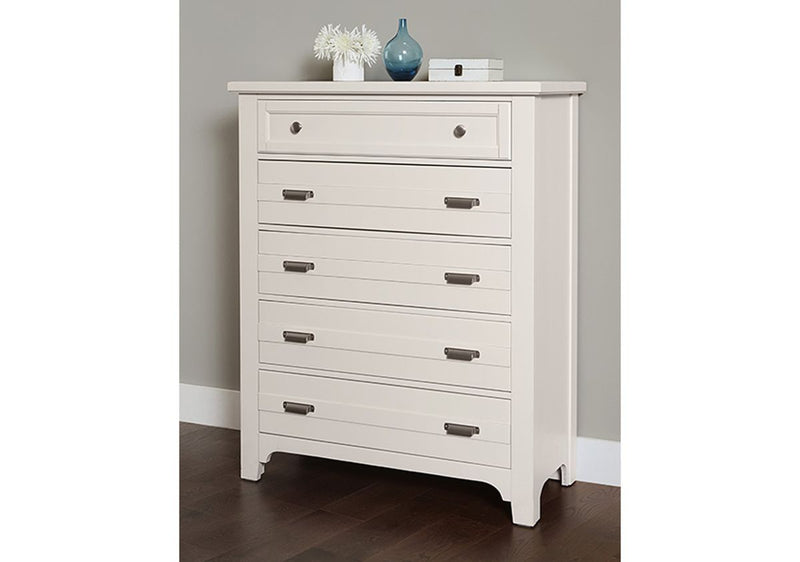 Vaughan-Bassett Bungalow 5 Drawer Chest in Lattice - Watson's 87 Furniture (Middlefield,OH)