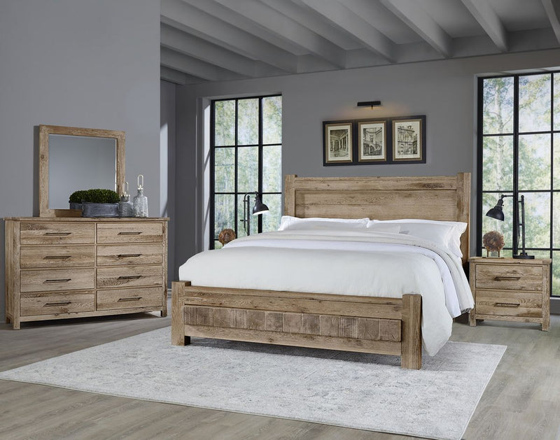 Vaughan Bassett Dovetail Cal King Poster Bed with 6x6 Footboard in Sun Bleached White - Watson's 87 Furniture (Middlefield,OH)
