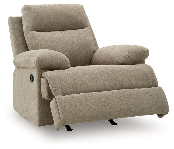 Side-Swipe Recliner - Watson's 87 Furniture (Middlefield,OH)