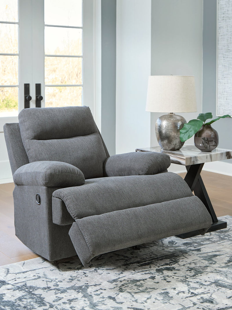 Side-Swipe Recliner - Watson's 87 Furniture (Middlefield,OH)