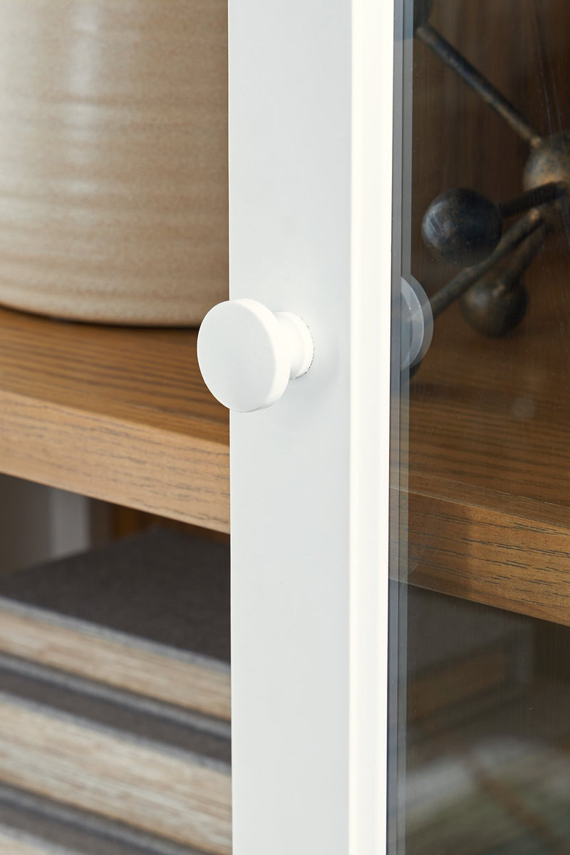 Dagandale Accent Cabinet - Watson's 87 Furniture (Middlefield,OH)