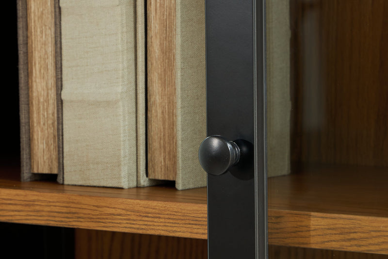 Dagandale Accent Cabinet - Watson's 87 Furniture (Middlefield,OH)