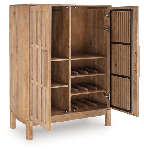 Pellamour Bar Cabinet - Watson's 87 Furniture (Middlefield,OH)