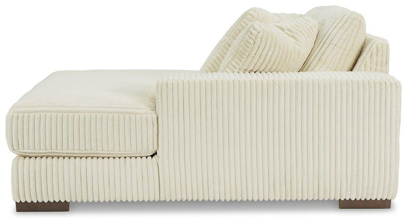 Lindyn Sectional with Double Chaise - Watson's 87 Furniture (Middlefield,OH)