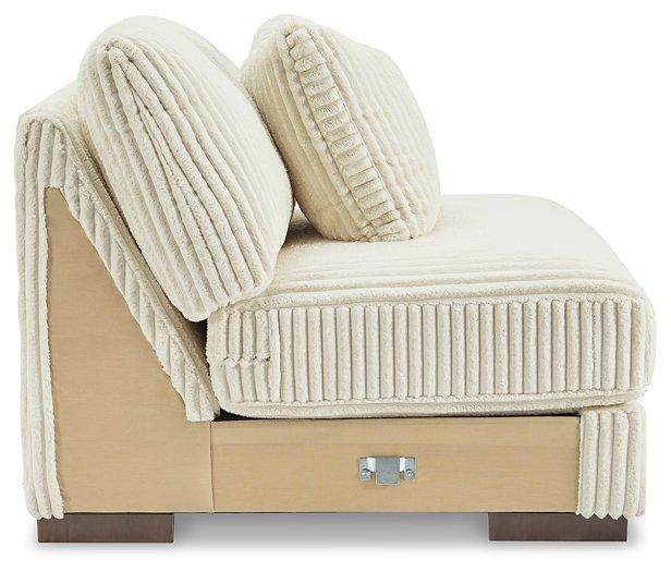 Lindyn Sectional Sofa - Watson's 87 Furniture (Middlefield,OH)