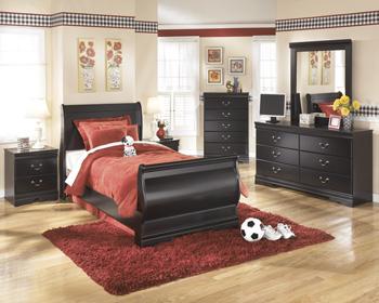 Huey Vineyard Dresser and Mirror - Watson's 87 Furniture (Middlefield,OH)