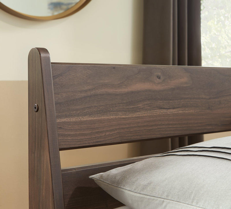 Calverson Panel Bed - Watson's 87 Furniture (Middlefield,OH)