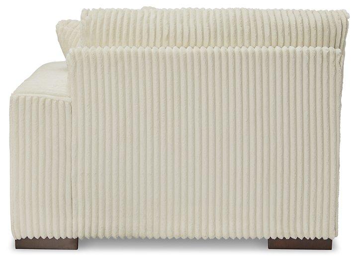Lindyn Sectional - Watson's 87 Furniture (Middlefield,OH)