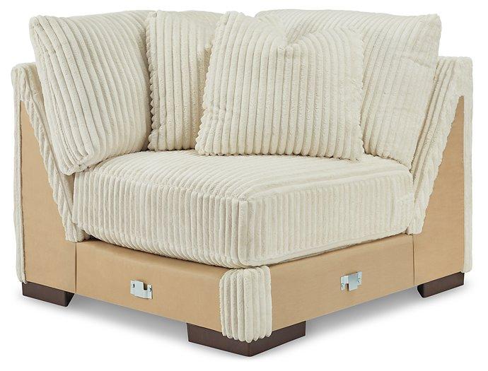 Lindyn Sectional with Chaise - Watson's 87 Furniture (Middlefield,OH)