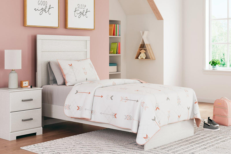 Stelsie Bedroom Set - Watson's 87 Furniture (Middlefield,OH)