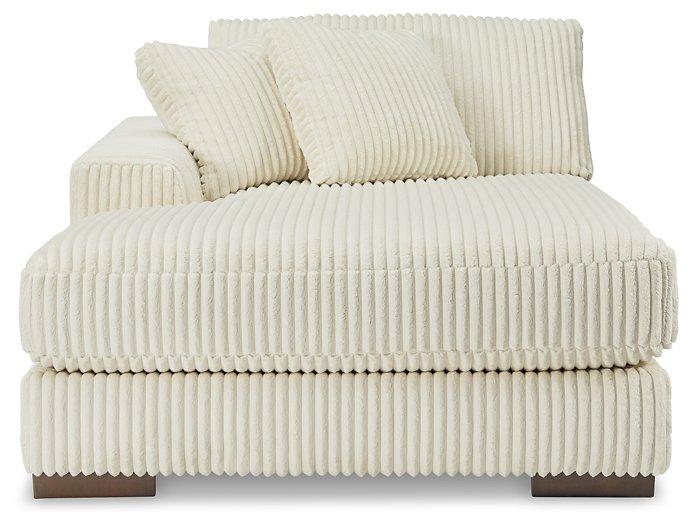 Lindyn Sectional with Double Chaise - Watson's 87 Furniture (Middlefield,OH)