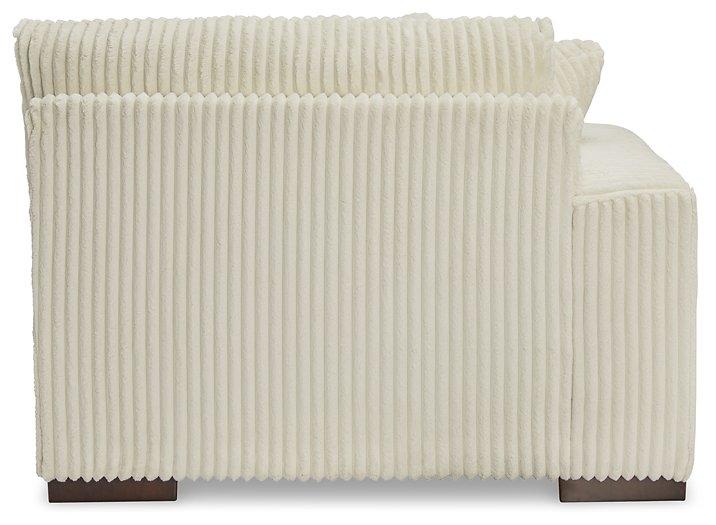 Lindyn Sectional - Watson's 87 Furniture (Middlefield,OH)