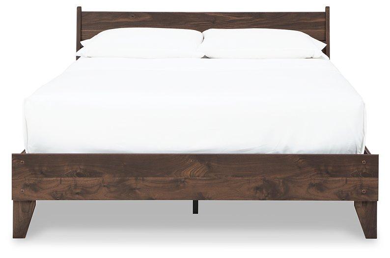 Calverson Panel Bed - Watson's 87 Furniture (Middlefield,OH)