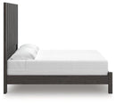 Fraluna Bed - Watson's 87 Furniture (Middlefield,OH)