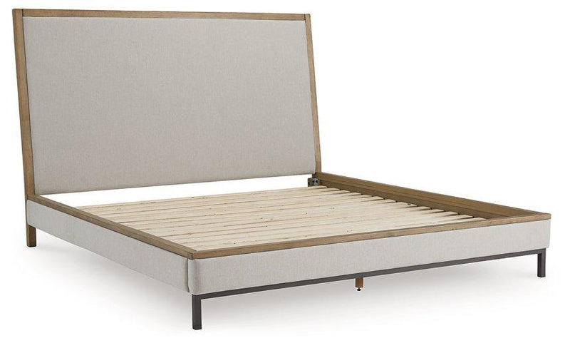 Tomtyn Upholstered Bed - Watson's 87 Furniture (Middlefield,OH)