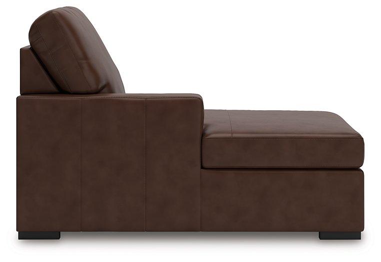 McDowlan Sectional with Chaise - Watson's 87 Furniture (Middlefield,OH)
