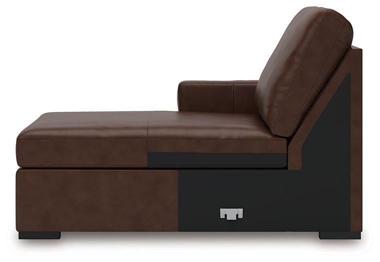 McDowlan Sectional with Chaise - Watson's 87 Furniture (Middlefield,OH)