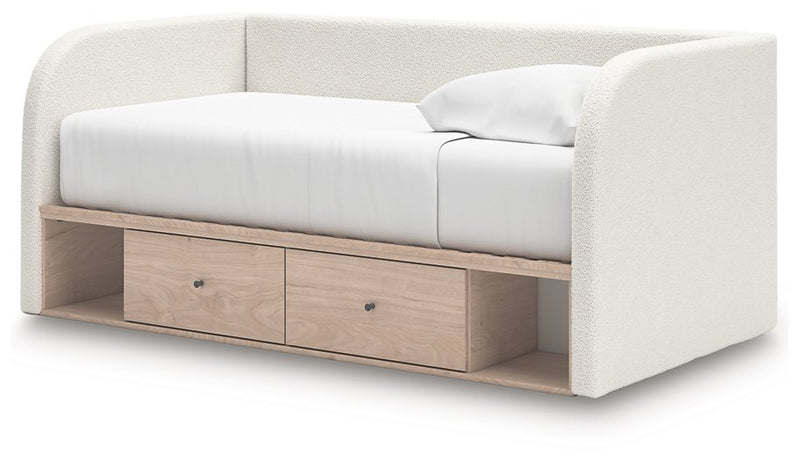 Arloster Upholstered Bed - Watson's 87 Furniture (Middlefield,OH)
