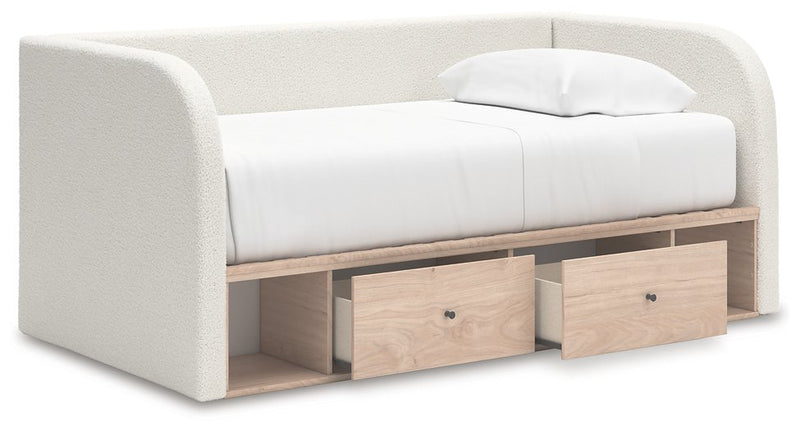Arloster Upholstered Bed - Watson's 87 Furniture (Middlefield,OH)