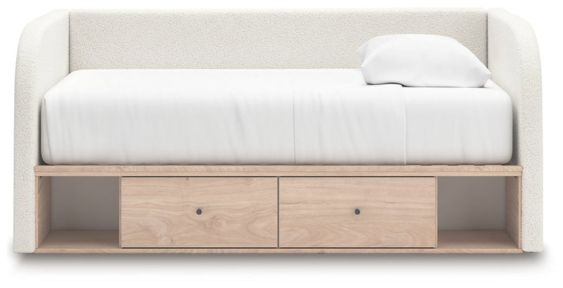 Arloster Upholstered Bed - Watson's 87 Furniture (Middlefield,OH)