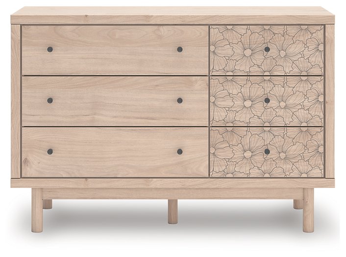 Arloster Dresser and Mirror - Watson's 87 Furniture (Middlefield,OH)