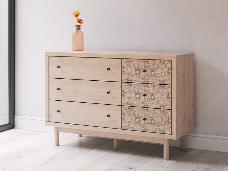 Arloster Dresser and Mirror - Watson's 87 Furniture (Middlefield,OH)