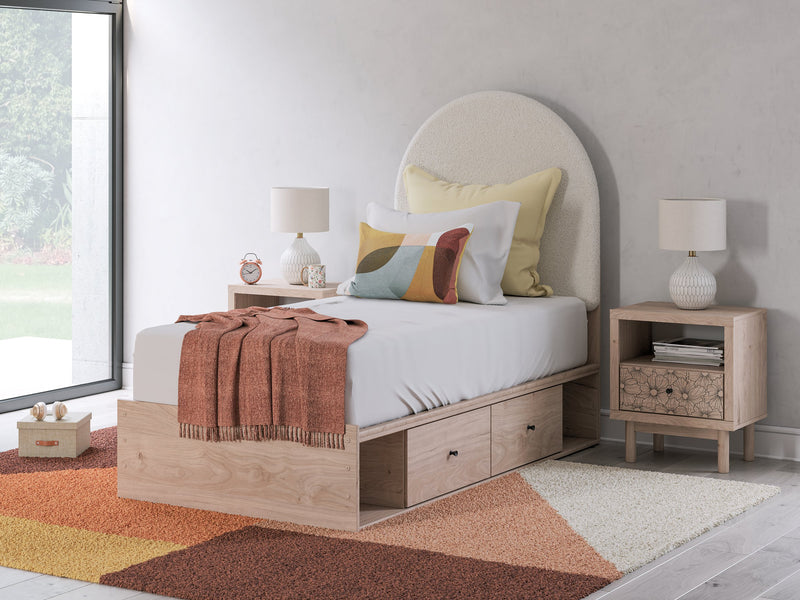 Arloster Upholstered Bed - Watson's 87 Furniture (Middlefield,OH)