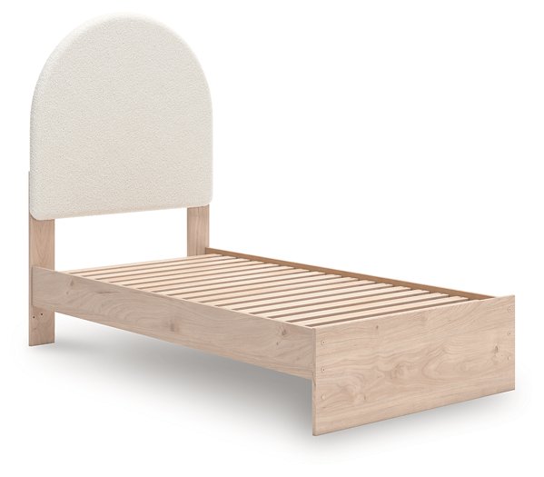 Arloster Upholstered Bed - Watson's 87 Furniture (Middlefield,OH)