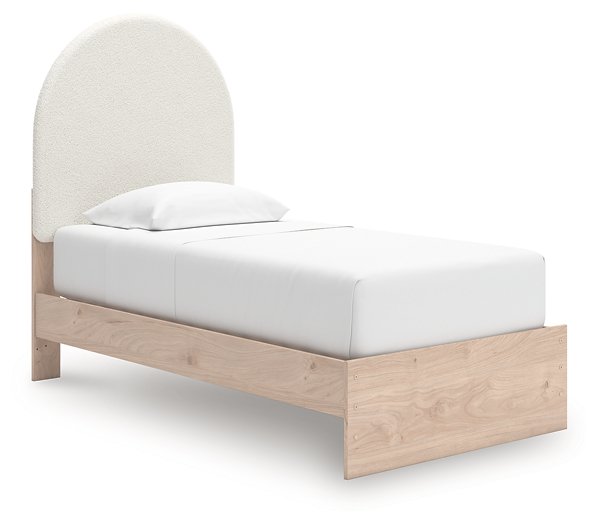 Arloster Upholstered Bed - Watson's 87 Furniture (Middlefield,OH)