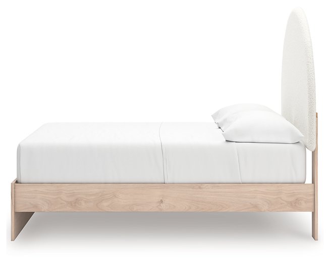 Arloster Upholstered Bed - Watson's 87 Furniture (Middlefield,OH)