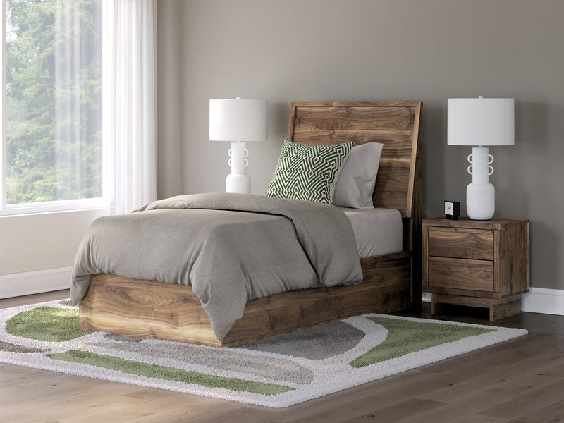 Chirason Bed - Watson's 87 Furniture (Middlefield,OH)