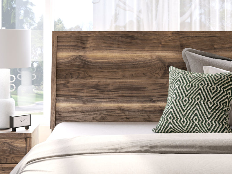Chirason Bed - Watson's 87 Furniture (Middlefield,OH)