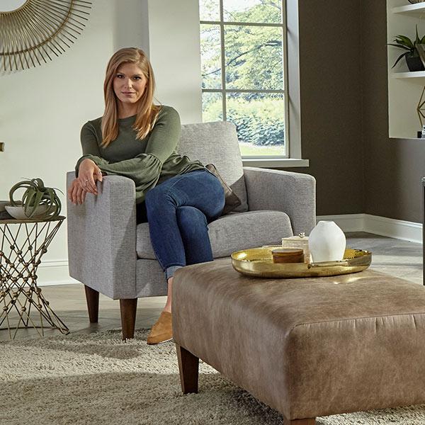 TRAFTON CLUB CHAIR- C10DW - Watson's 87 Furniture (Middlefield,OH)