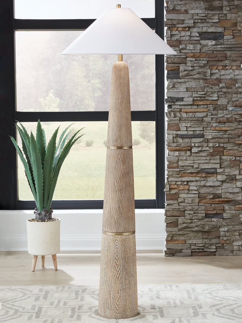 Gasparleigh Floor Lamp - Watson's 87 Furniture (Middlefield,OH)