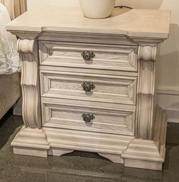 Bruchandi Nightstand - Watson's 87 Furniture (Middlefield,OH)