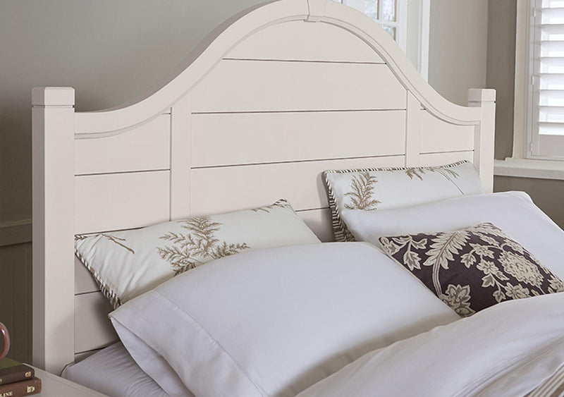 Vaughan-Bassett Bungalow Queen Arched Bed in Lattice - Watson's 87 Furniture (Middlefield,OH)