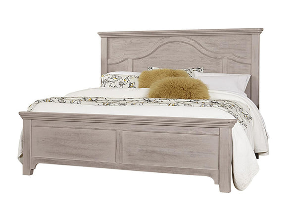 Vaughan-Bassett Bungalow Queen Mantel Panel Bed in Dover