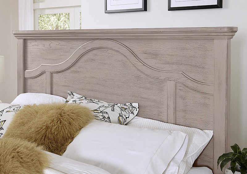 Vaughan-Bassett Bungalow Queen Mantel Panel Bed in Dover - Watson's 87 Furniture (Middlefield,OH)