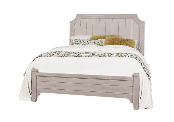 Vaughan-Bassett Bungalow Queen Upholstered Bed in Dover