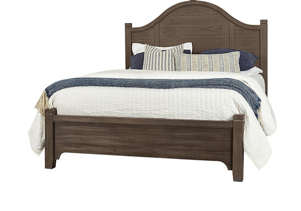Vaughan-Bassett Bungalow Queen Arched Bed in Folkstone